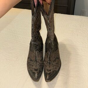 YIPPEE KI YAY BY OLD GRINGO Size 8 women’s boots